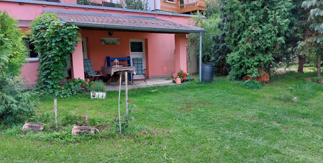Pavlov24 - Zahradni Domecky Apartment Exterior photo